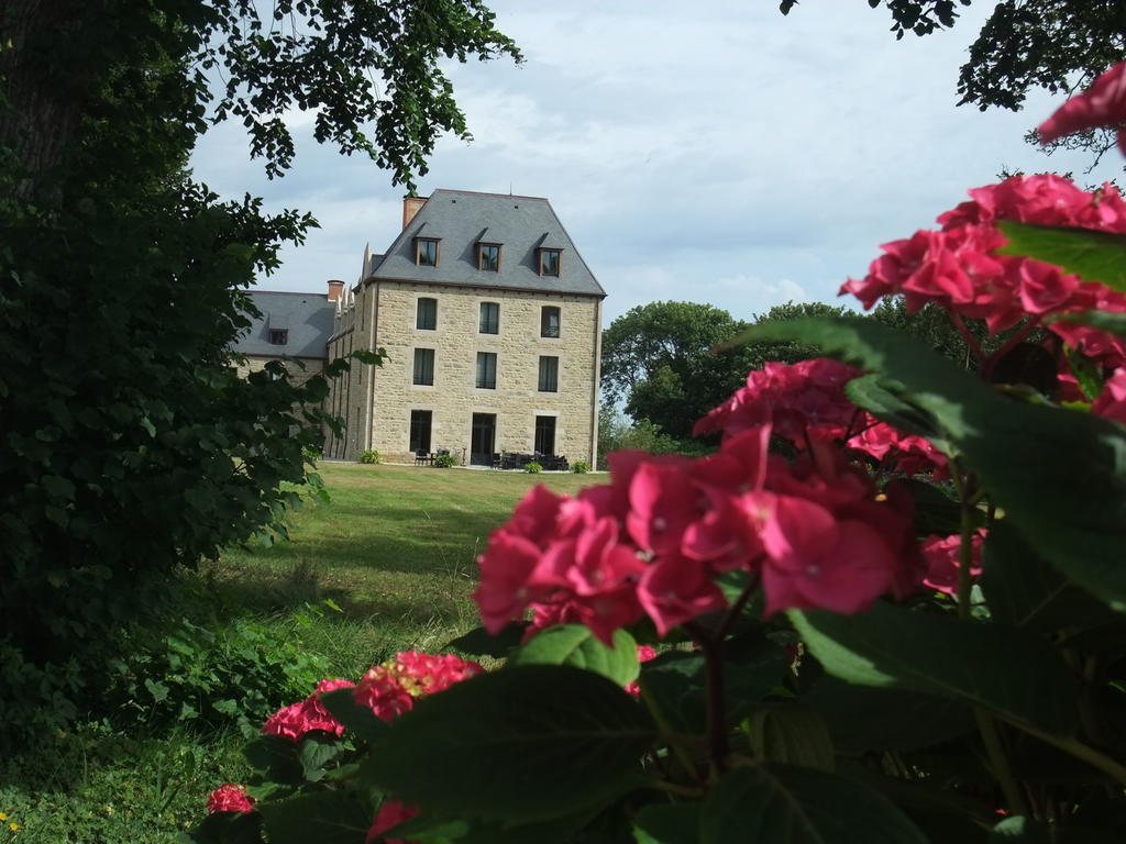 Hotel Manoir De Kergrec'h 3*