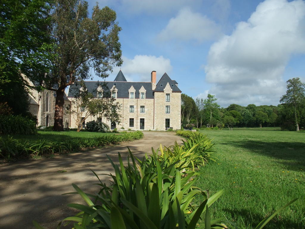 Hotel Manoir De Kergrec'h 3*